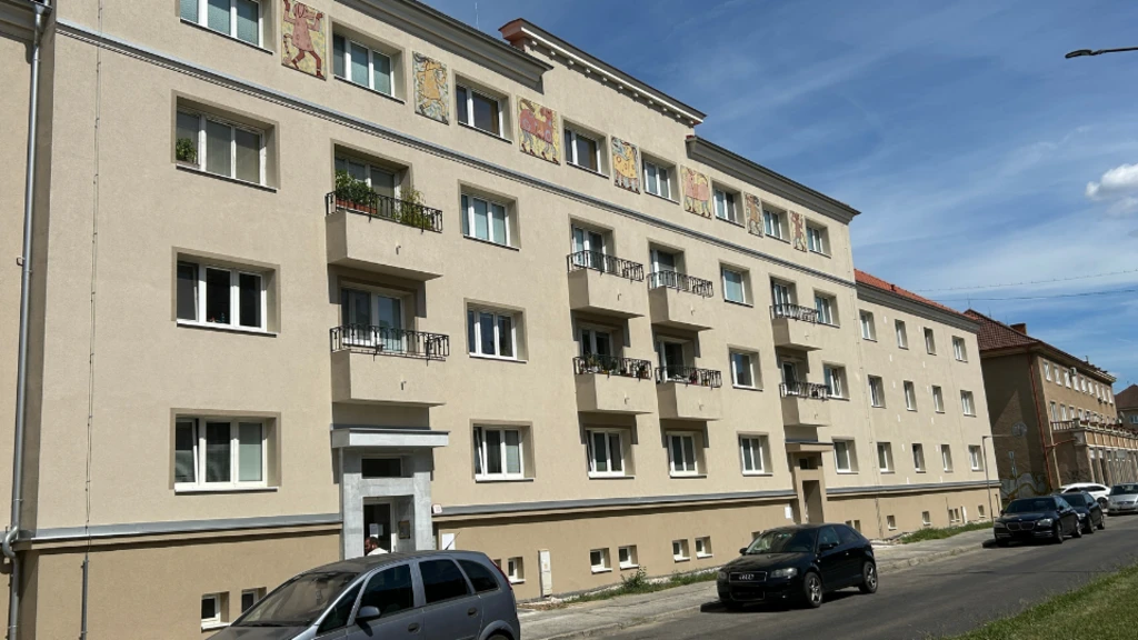 Sgrafitá – Sídlisko Píly Sgrafitá – Sídlisko Píly