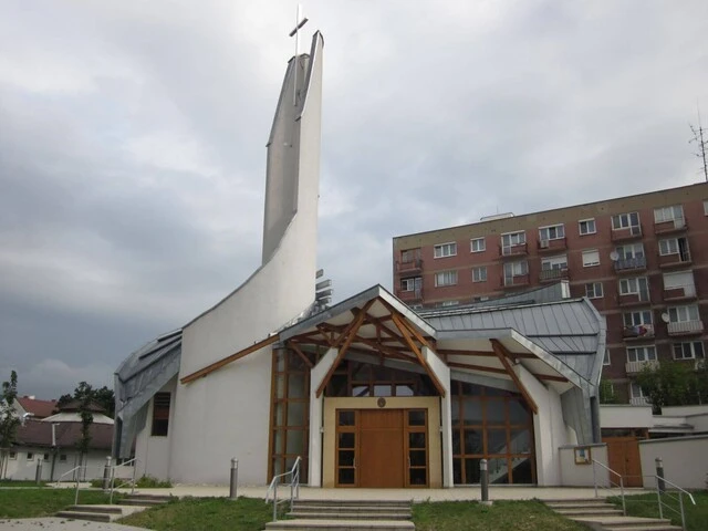 rimskokatolicky-kostol-svateho-jozefa .jpg Rímskokatolícky kostol svätého Jozefa