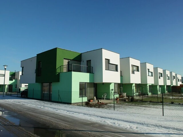 rodinne-domy-rovinka.jpg Rodinné domy Rovinka