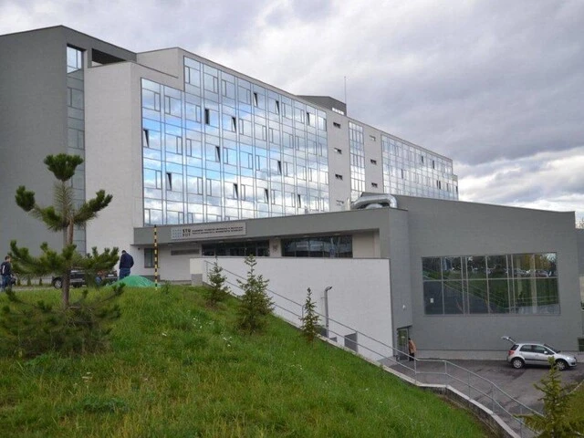 fakulta-informatiky-a-informacnych-technologii.jpg Fakulta informatiky a informacnych technologii