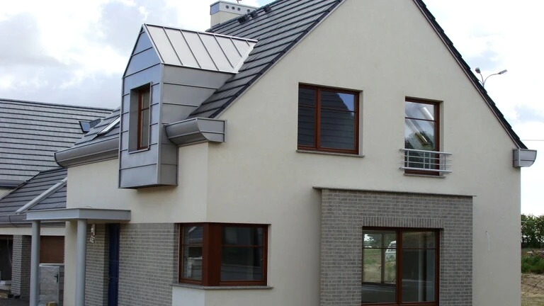 weber_TD323_image_house.JPG weber_TD323_image_house.JPG